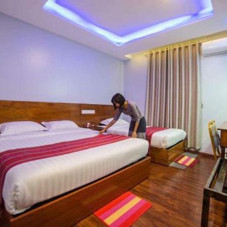 Bagan Hmwe Hotel Екстер'єр фото